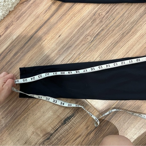 Alphalete Pulse Surge Legging - Picture 10 of 12